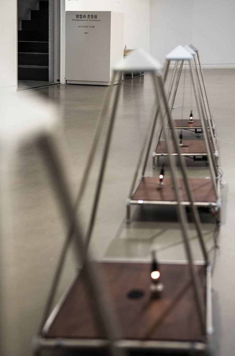 Min Hyeki, Installation View